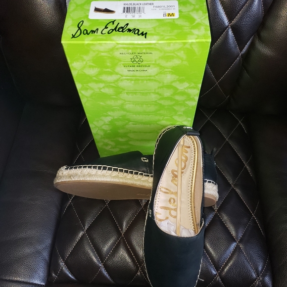 Shoes - Picture 2 of 2